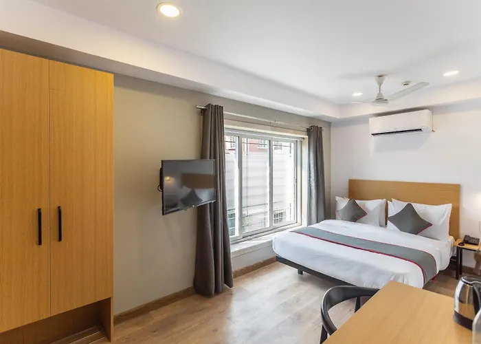 Super Townhouse Habitat New Town Rooms & Party Spaces