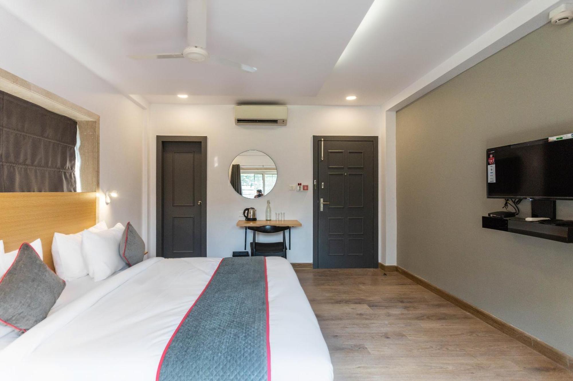 Hotel Super Townhouse Habitat New Town & Party Spaces 4*